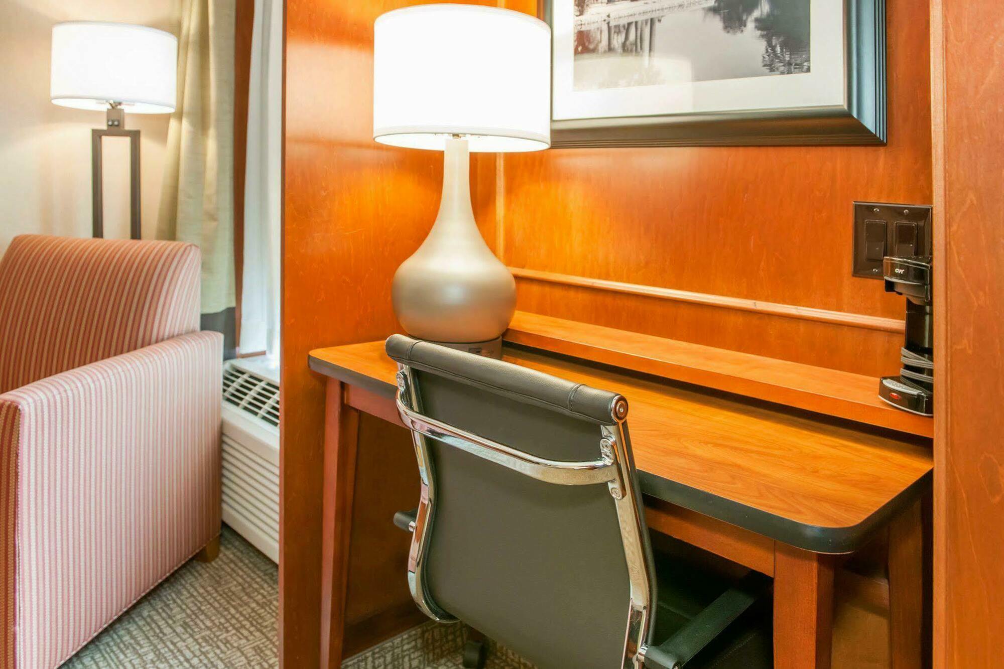 Comfort Inn Oxford - University Area מראה חיצוני תמונה
